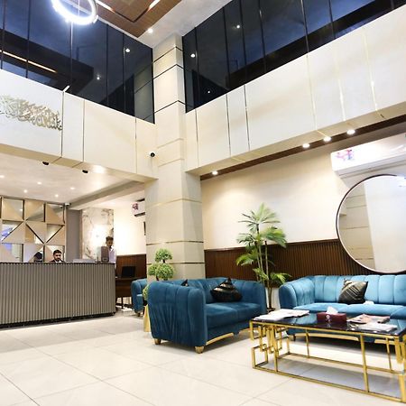 Hotel Pearl Inn การาจี ภายนอก รูปภาพ